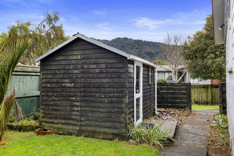 Photo of property in 26 Kentucky Street, Totara Park, Upper Hutt, 5018