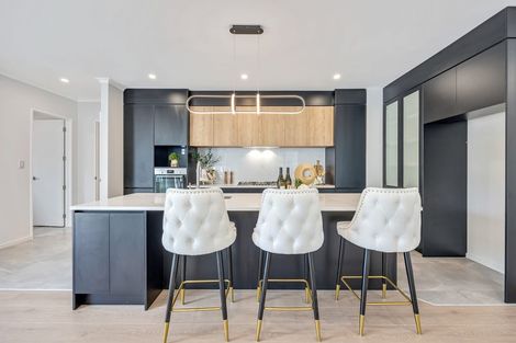 Photo of property in 3 Pae Lane, Flat Bush, 2019