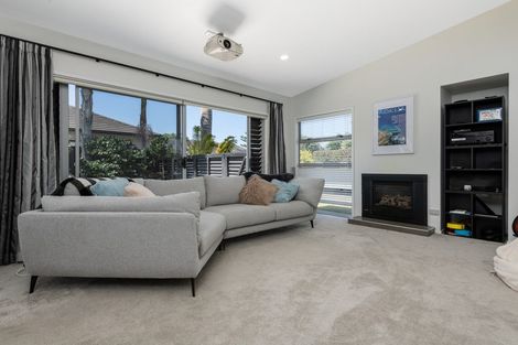 Photo of property in 11 Pacific Park Way, Papamoa Beach, Papamoa, 3118