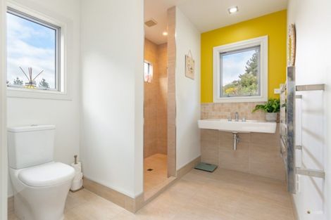 Photo of property in 34 Kaitangata Crescent, Kelson, Lower Hutt, 5010