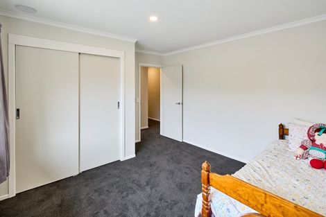 Photo of property in 9b Hinau Street, Tawa, Wellington, 5028