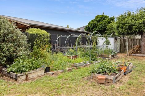 Photo of property in 5 Rimu Lane, Wanaka, 9305