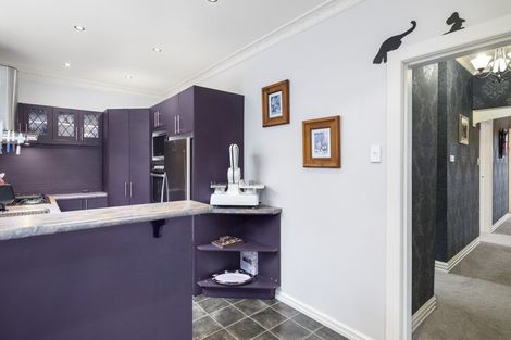 Photo of property in 35 Falkland Street, Maori Hill, Dunedin, 9010