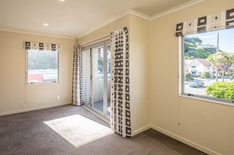 Photo of property in Marrakech Cafe, 58/305 Evans Bay Parade, Hataitai, Wellington, 6021