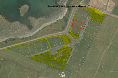 Photo of property in 5 Tamatea Street, Pahia, Riverton, 9881