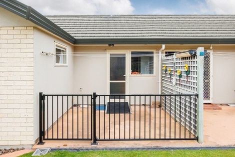 Photo of property in 9 Foxtail Fern, Kelvin Grove, Palmerston North, 4414