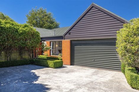 Photo of property in 1/15 Inglewood Place, Avonhead, Christchurch, 8042