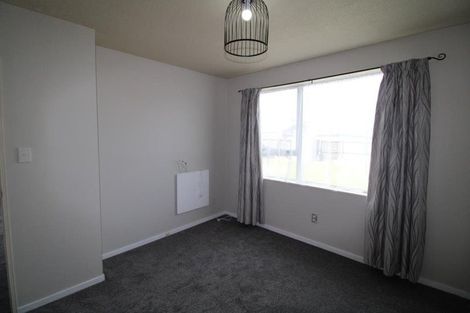 Photo of property in 51 Saint Heliers Crescent, Aranui, Christchurch, 8061