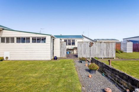 Photo of property in 253 Princes Street, Hawera, 4610