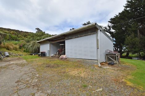 Photo of property in 417 Orepuki Riverton Highway, Longwood, Riverton, 9881