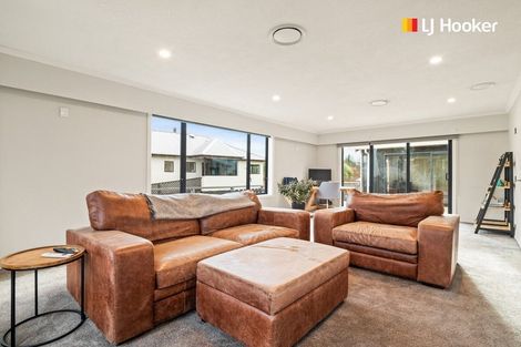 Photo of property in 43 Walton Park Avenue, Fairfield, Dunedin, 9018