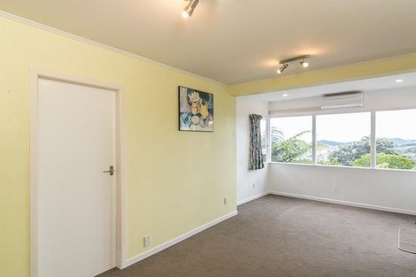 Photo of property in 118 Kelburn Parade, Kelburn, Wellington, 6012