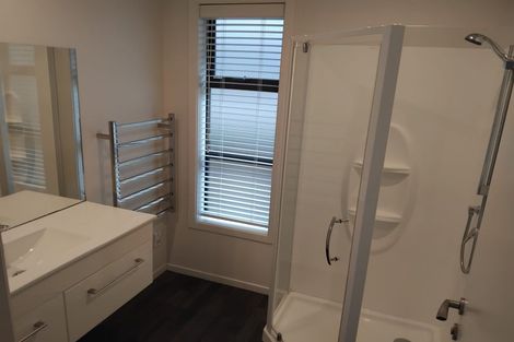 Photo of property in 1-2/10 Brunswick Street, Seaview, Timaru, 7910