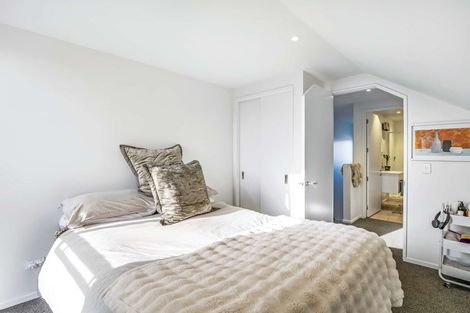 Photo of property in 7/11 Hinemoa Street, Spreydon, Christchurch, 8024