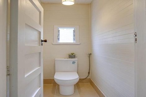 Photo of property in 72 Locking Street, Nelson South, Nelson, 7010