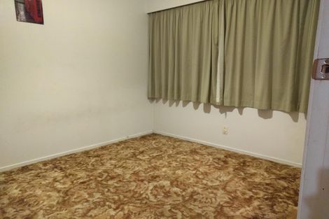 Photo of property in 1 Clare Place, Mount Wellington, Auckland, 1060
