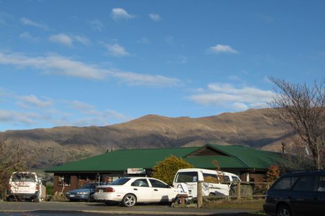 Photo of property in 6 Rob Roy Lane, Wanaka, 9305