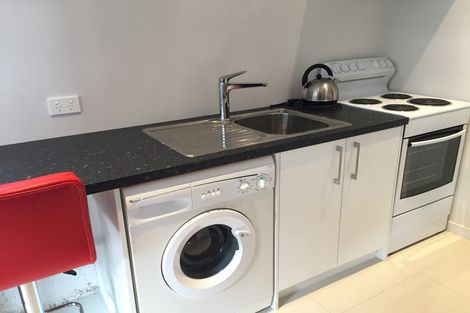 Photo of property in 143a Oceanview Road, Mount Maunganui, 3116