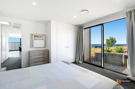 Photo of property in 32 Tohora View, Waihi Beach, 3611