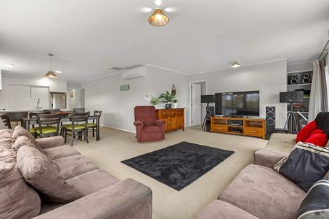 Photo of property in 2 Taipari Avenue, Raglan, 3225