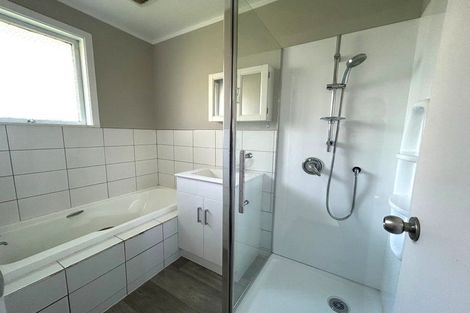 Photo of property in 11 Eastburn Street, Papakura, 2110