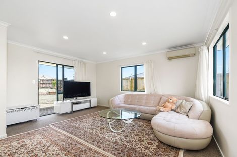 Photo of property in 70 Bartholomew Drive, Nawton, Hamilton, 3200