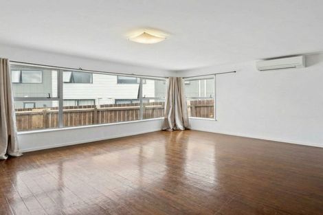 Photo of property in 20 Addington Avenue, Manurewa, Auckland, 2102