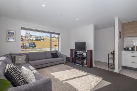 Photo of property in 6 Barclay Place, Wanaka, 9305