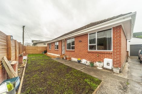 Photo of property in 16 Findlay Street, Tawa, Wellington, 5028