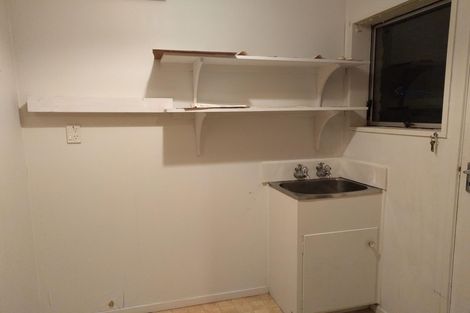 Photo of property in 1 Clare Place, Mount Wellington, Auckland, 1060