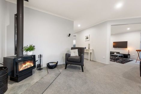 Photo of property in 8 Bankhall Lane, Pokeno, 2402