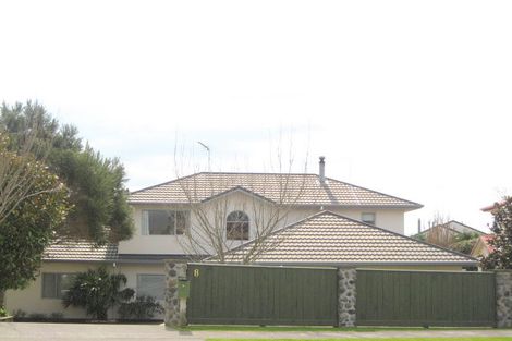 Photo of property in 8 Shelter Grove, Frankleigh Park, New Plymouth, 4310
