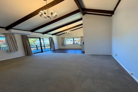 Photo of property in 47 Omapere Street, Whitby, Porirua, 5024