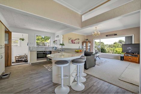 Photo of property in 57 Huatoki Street, Vogeltown, New Plymouth, 4310