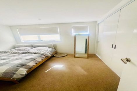 Photo of property in 10 Rara Lane, Manukau, Auckland, 2104