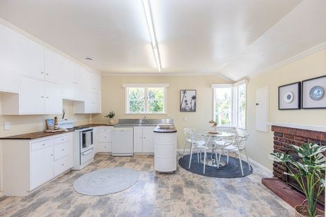 Photo of property in 12 Virginia Road, Saint Johns Hill, Whanganui, 4500