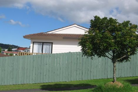 Photo of property in 208 Solar Road, Glen Eden, Auckland, 0602