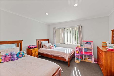 Photo of property in 11 O'sullivan Place, Waiuku, 2123