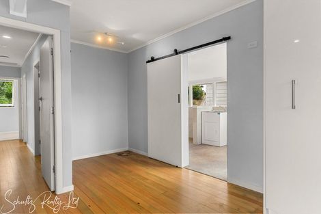 Photo of property in 43 Gorge Road, Maungaturoto, 0520