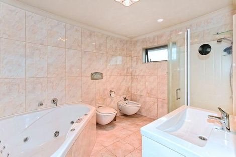 Photo of property in 10 Matthew Place, Aidanfield, Christchurch, 8025