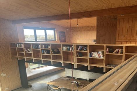 Photo of property in 21a Old Lake Road, Narrow Neck, Auckland, 0624