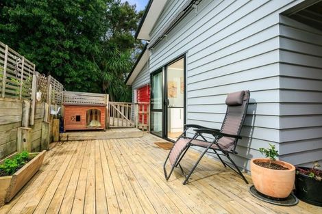 Photo of property in 81 Pemberton Avenue, Bayview, Auckland, 0629