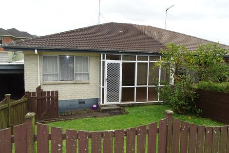 Photo of property in 1 Clare Place, Mount Wellington, Auckland, 1060