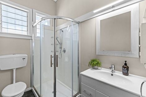 Photo of property in 701 Avenue Road West, Saint Leonards, Hastings, 4120