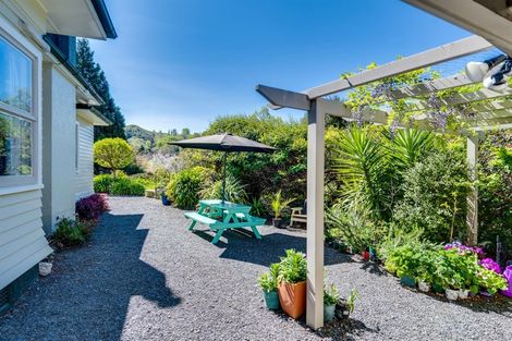 Photo of property in 213 Ellis Wallace Road, Eskdale, Napier, 4182