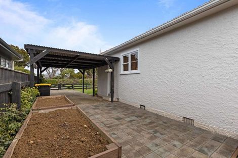 Photo of property in 36 Ormond Street, Woodville, 4920