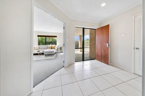 Photo of property in 35 Greig Place, Pukekohe, 2120