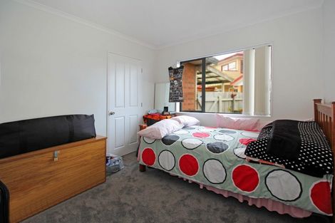 Photo of property in 6 Chayward Place, Mangere, Auckland, 2022