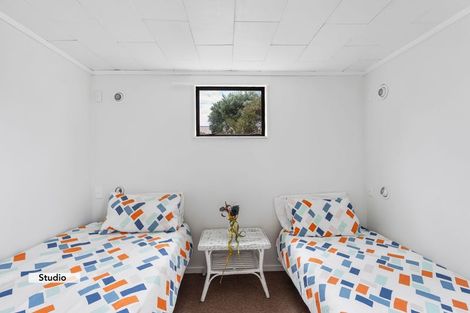 Photo of property in 13 Atua Street, Waikanae Beach, Waikanae, 5036