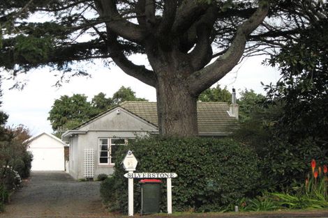 Photo of property in 97 Havelock Road, Havelock North, 4130